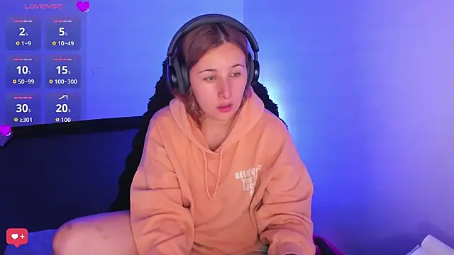 bonnie_moon_'s Live XXX Chat