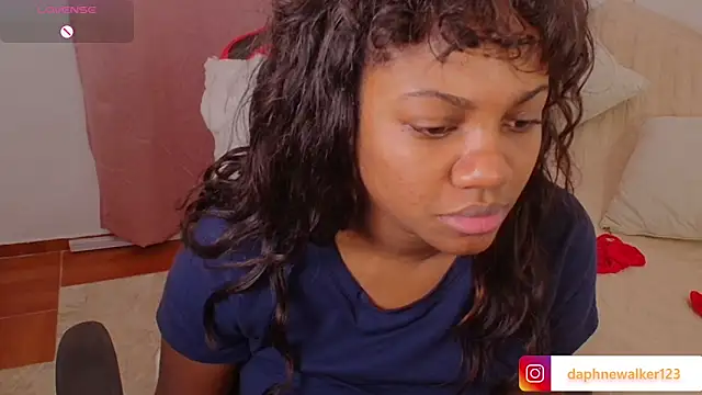 Онлайн чат XXX Daphnewalker__