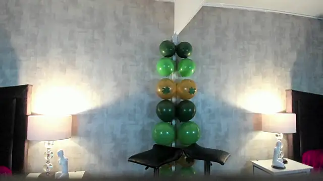 NahomyCarther 在線直播表演