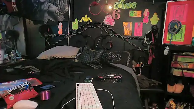 Splash_Queen420: απευθείας συνομιλία ΧΧΧ