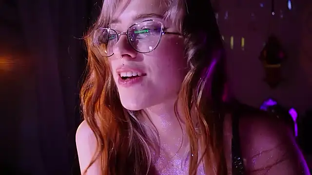 Scarlett_Wanner: απευθείας συνομιλία ΧΧΧ