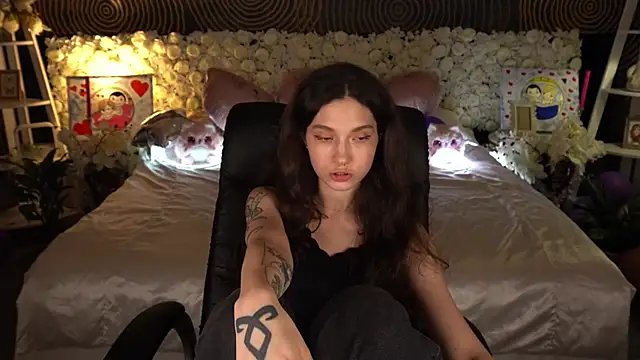 BabyFlowerr: απευθείας συνομιλία ΧΧΧ