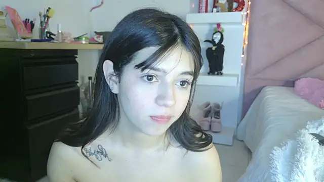 eva_sin18's Live XXX Chat