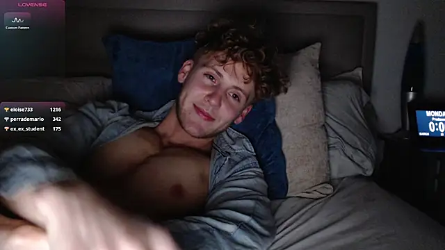 دردشة DominantAlex18 الجنسية المباشرة