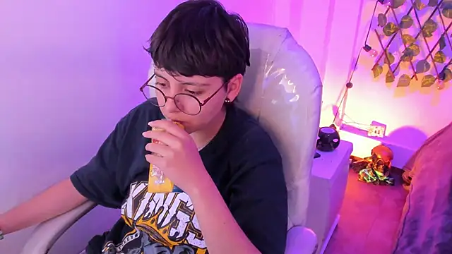 Nathaly_dsのライブXXXチャット