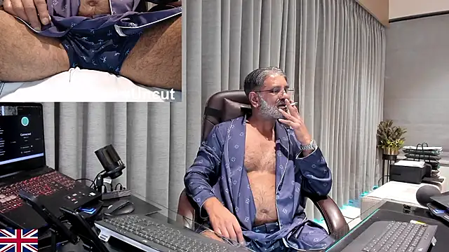 Chat +18 de OnlineBossUK ao vivo