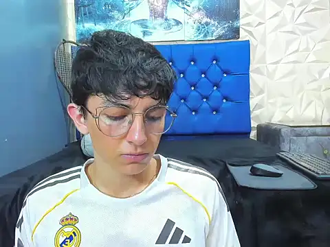 ElanGiraldo Obrolan Langsung XXX