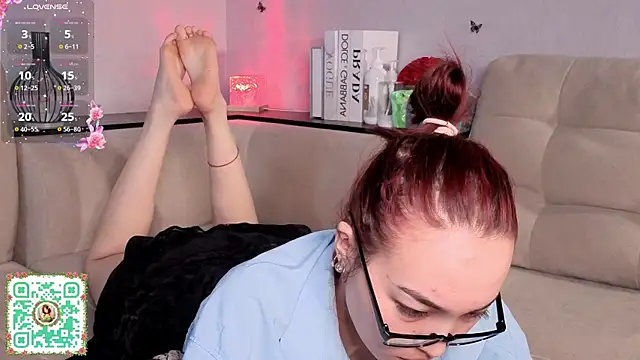 OdetteBiddy: онлайн-секс-чат