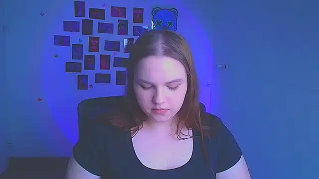 Kitty_Mia_Kitty Live XXX-Chat