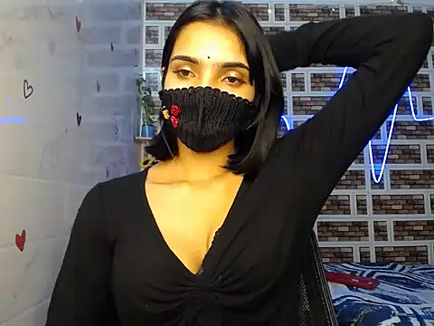 Tisya-24's Live XXX Chat