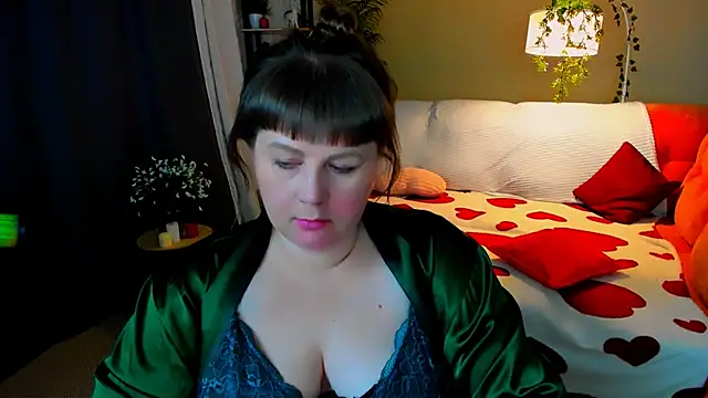 CrystaalStaar's Live XXX Chat