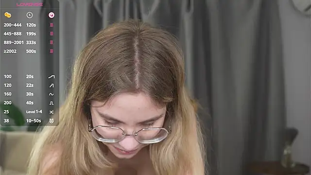 JoanBaggott's Live XXX Chat