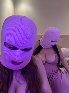 Divas_Arab_girls Adlı Modelin Canlı XXX Sohbeti