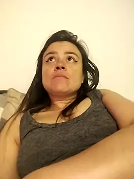 karlagiraldo198's Live XXX Chat