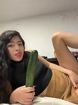 Chat +18 de dani_bela ao vivo