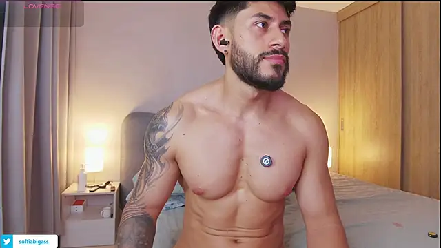 XXX chat uživo modela Soffiabigass