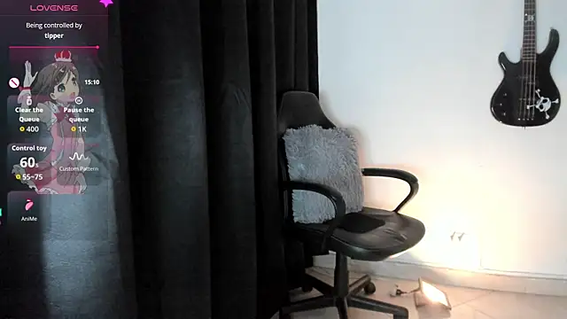 Pervyangell's Live XXX Chat