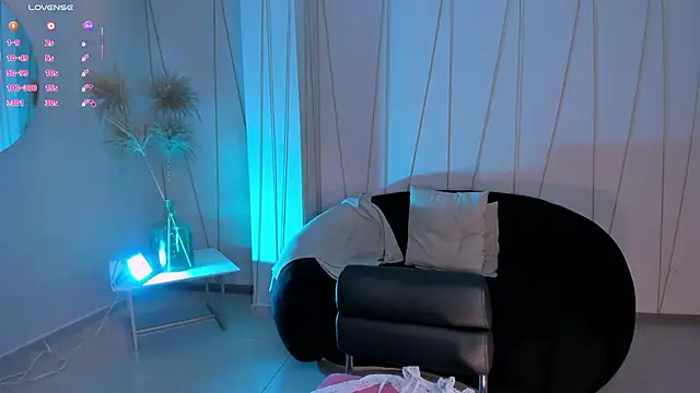 TaraLawrence 现场XXX聊天