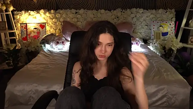 Czat XXX na żywo – BabyFlowerr