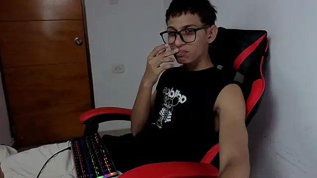 sung_yol Webcam show