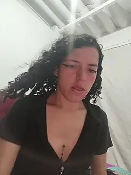 Chat +18 de vanesa_gomez ao vivo