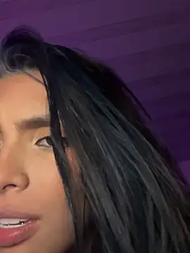 DeuxGold Chat XXX in diretta