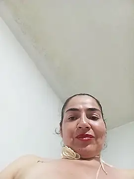 MaryRoze_: απευθείας συνομιλία ΧΧΧ