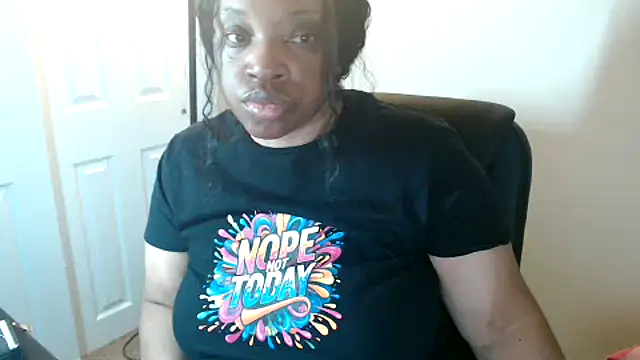 Sexymona1218 Chat XXX in diretta