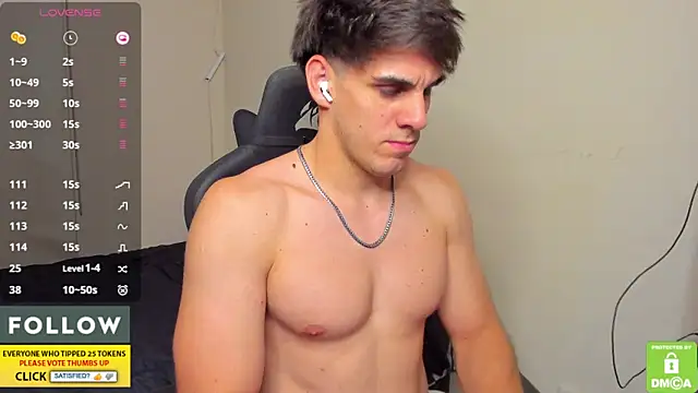 Derekksc 现场XXX聊天