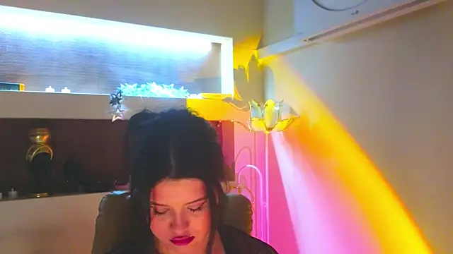 Malika_uAngel Chat XXX in diretta