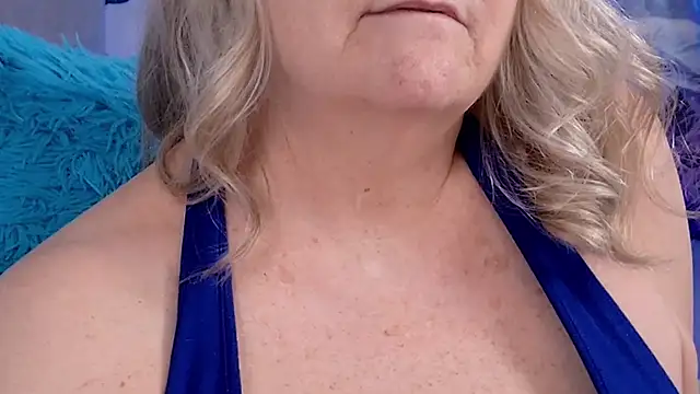 Kaitlyn_Winters élő XXX-chatje