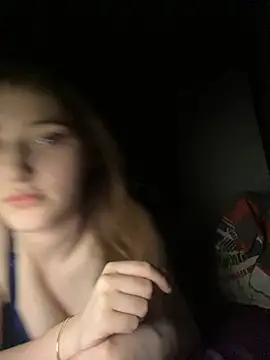 Chat XXX en directo de SweetCeline18