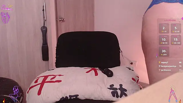 scarlett_diamond11's Live XXX Chat