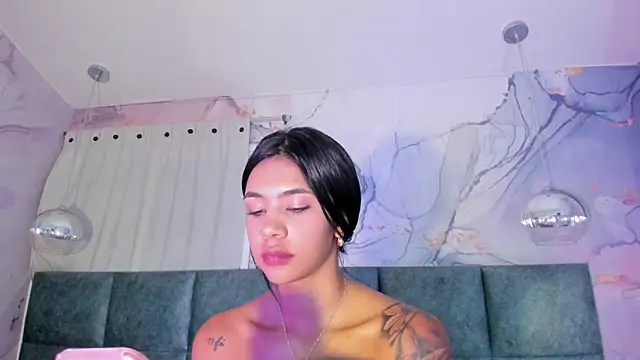 AntonellaRossi Chat XXX in diretta