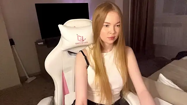 LumiSun élő XXX-chatje