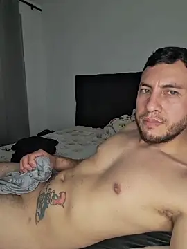 Alessfuck_friends Webcam-Show