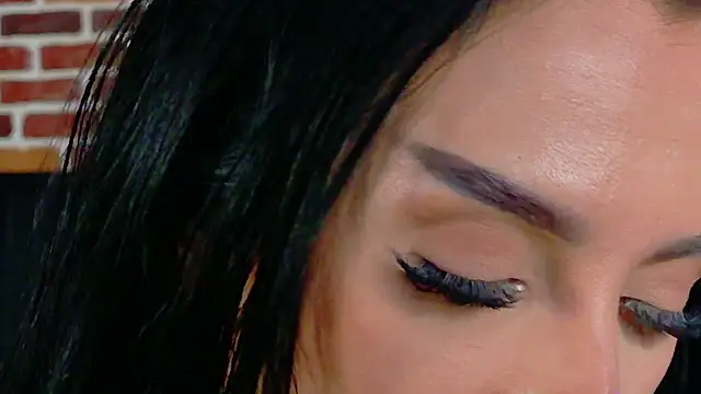 XXX chat uživo modela MidnightMuse3