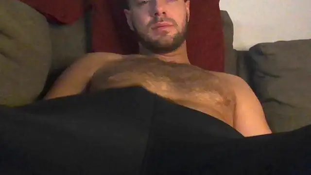 THE_CHEEKY_ALPHA élő XXX-chatje