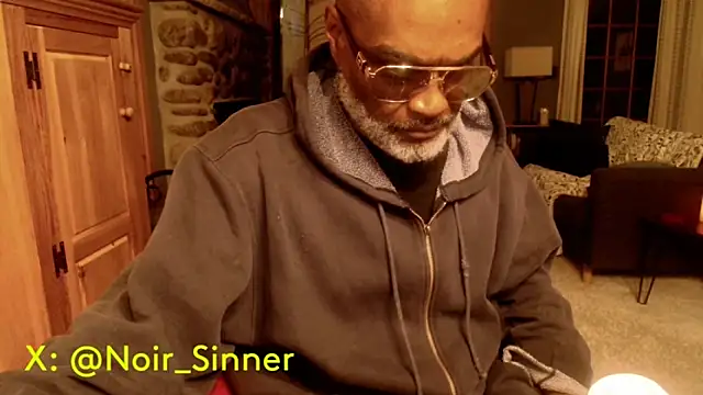 sinnernoir লাইভ XXX চ্যাট