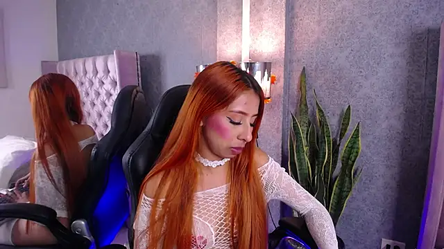 laila_stilwiills' Live XXX Chat