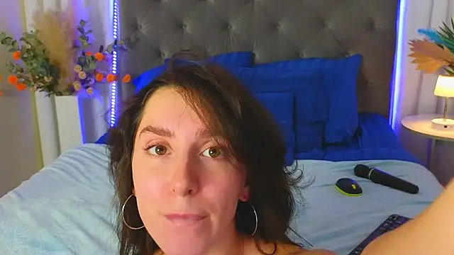 Ariana_Petite Obrolan Langsung XXX