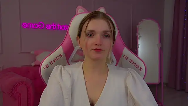 AnnyRaii 现场XXX聊天