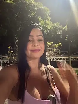 _kathaLopez_ Chat XXX in diretta