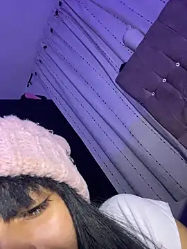 Czat XXX na żywo – sarita_violet07