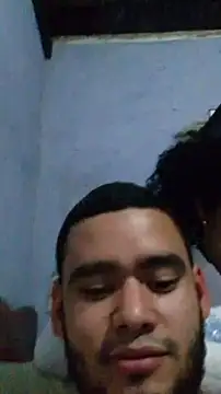 Isabel_and_Heckler live XXX chat