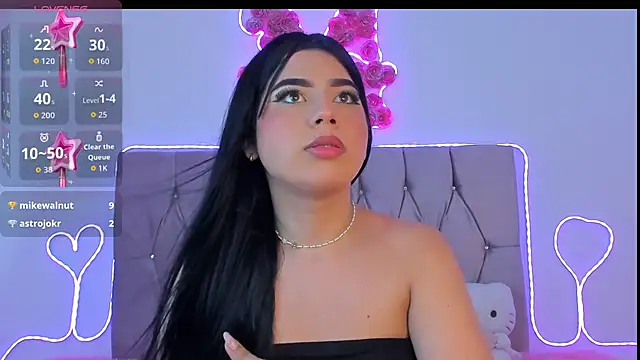 Chat XXX en directo de Ashley_piinkk_