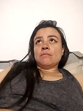 karlagiraldo198 Chat XXX in diretta