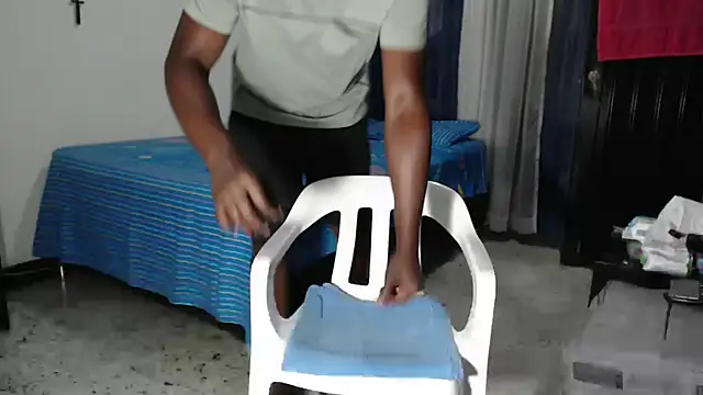 senyeiblack Chat XXX in diretta