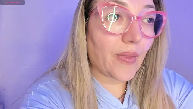 Naty_Mature_ Adlı Modelin Canlı XXX Sohbeti