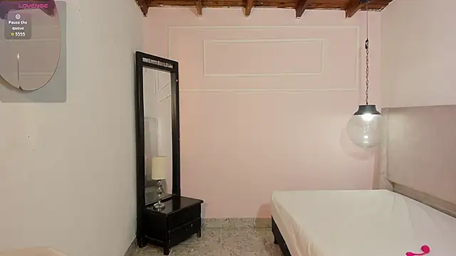 Chat XXX ao vivo de MilaHeat1